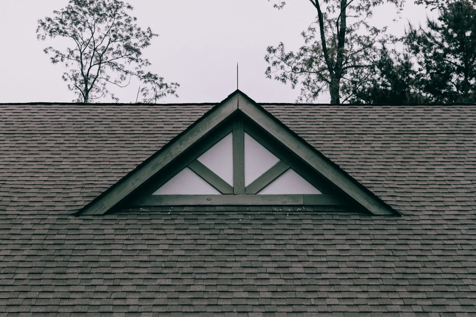 Villa Oostduin in Bloemendaal met een vernieuwd zinken dak